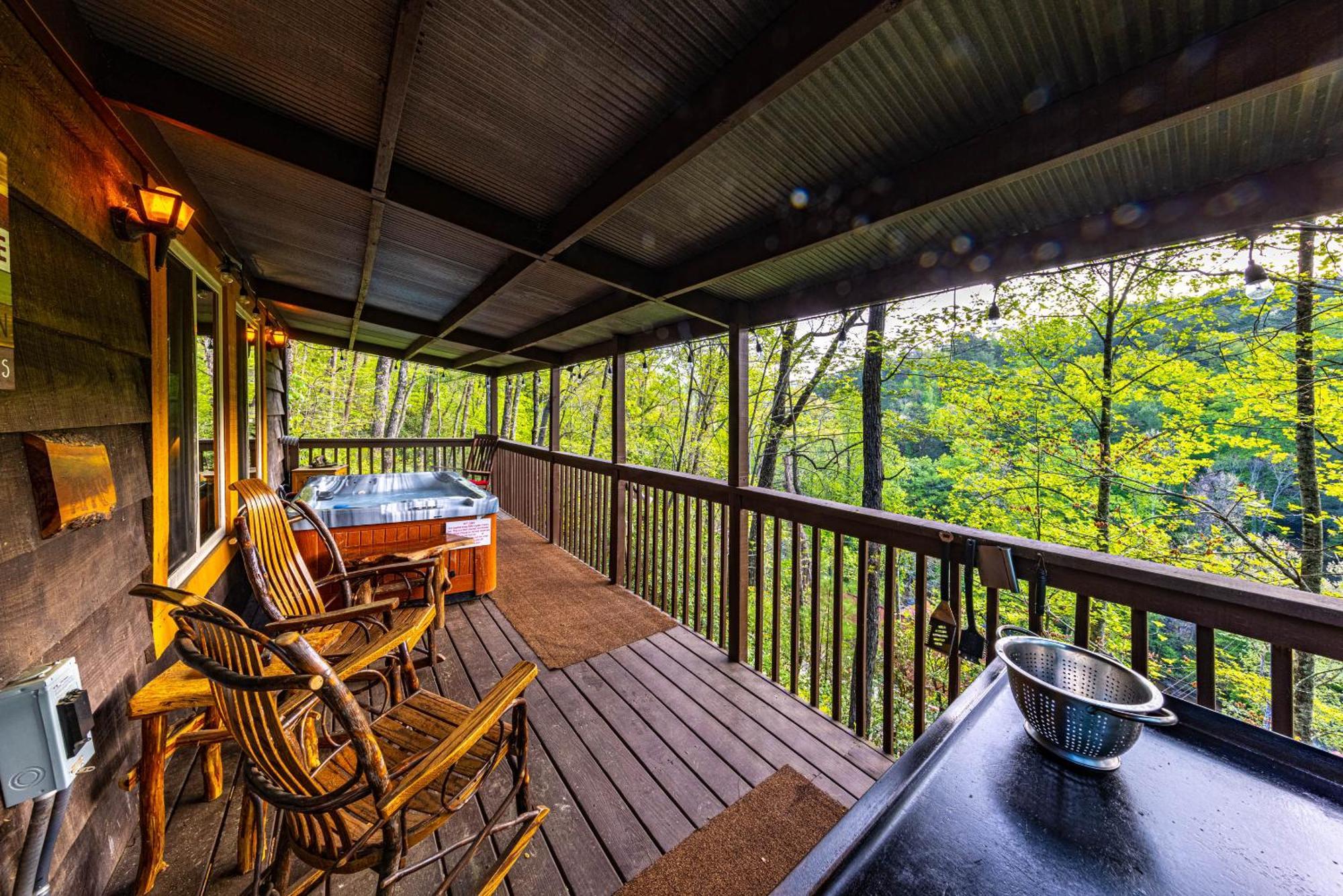 Bear Creek Lodge And Cabins In Helen Ga - Pet Friendly, River On Property, Walking Distance To Downtown Helen Exterior foto